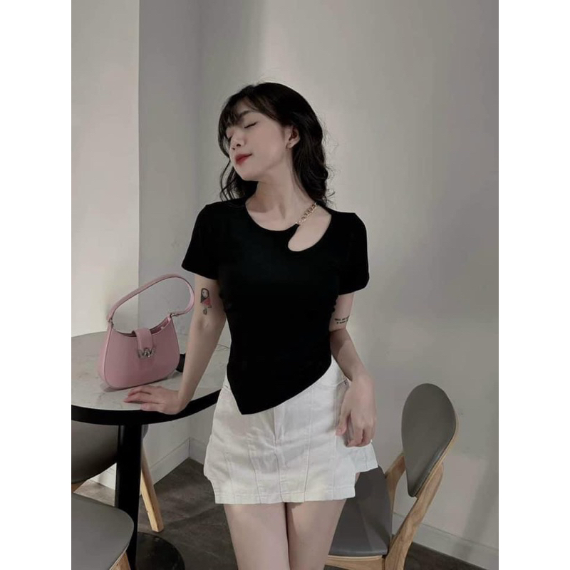 Áo thun body tay ngắn phối xích