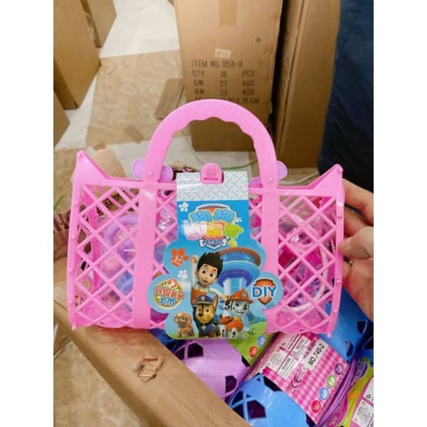 Đồ Chơi Búp Bê Trang Điểm Elsa, Giỏ Xách Cho Bé Gái