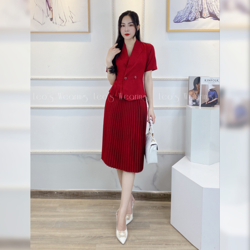 Set váy đỏ công sở LEOSWEARING chân váy xếp li mix áo vest tay ngắn A247