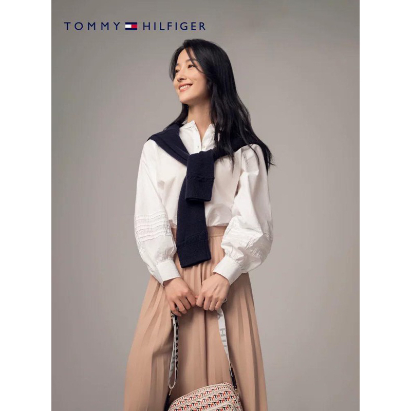 Áo blouse T.o.m.m.y dư xịn