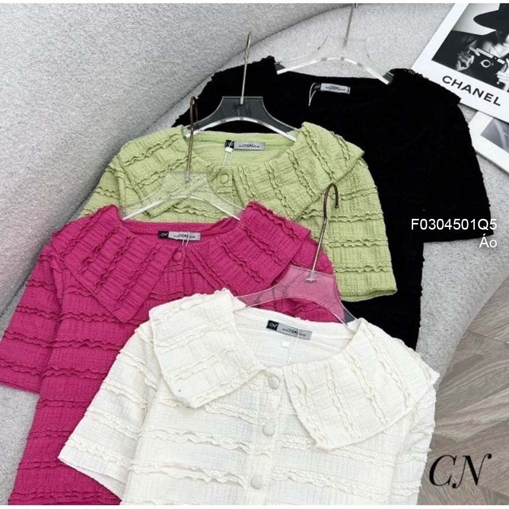 Áo ren croptop phối ren khuy bọc