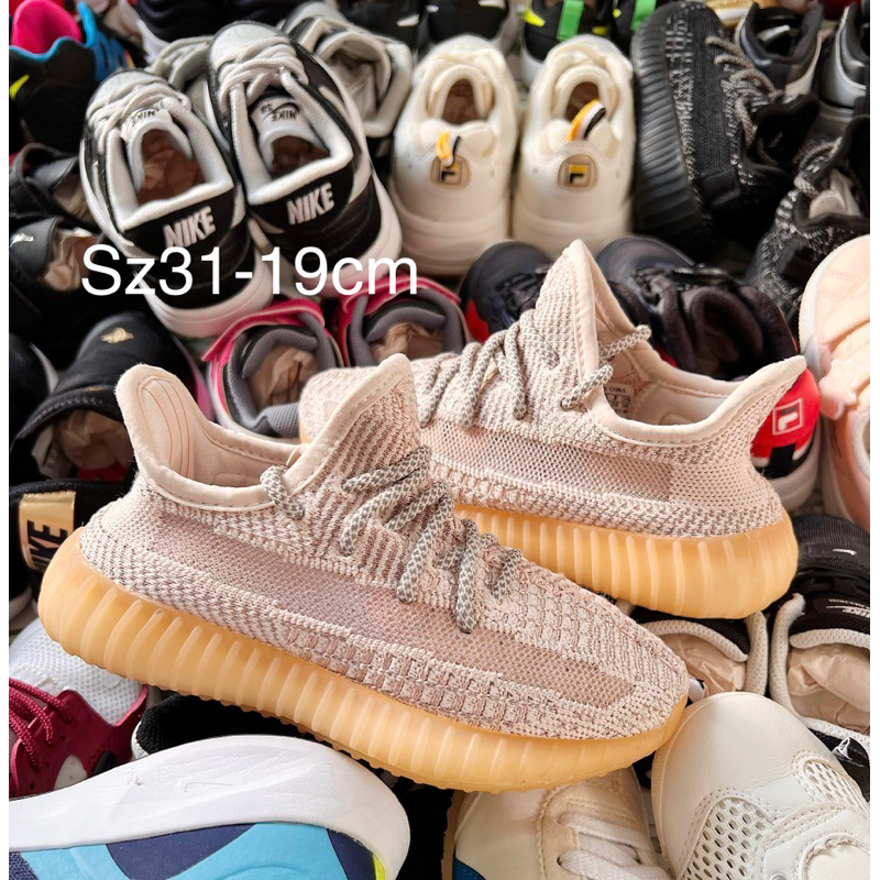 giày si adidas yezzy 350 cho bé. giày 2hand chính hãng