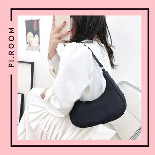 Túi Xách Nữ Kẹp Nách Trơn Basic Hình Lưỡi Liềm