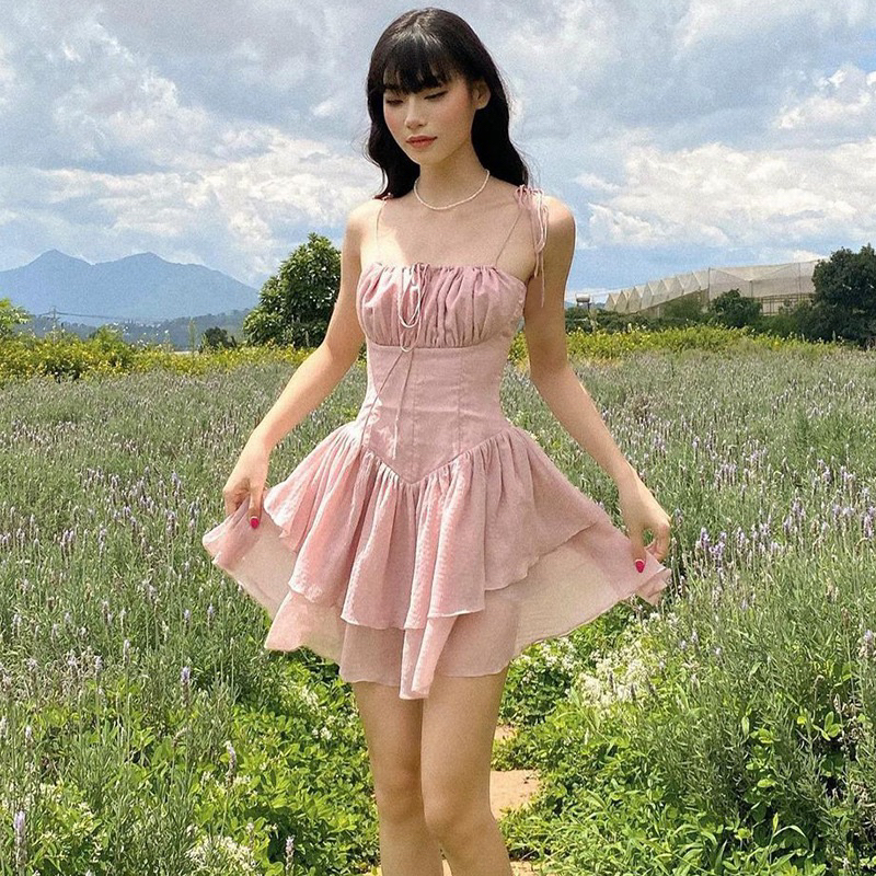 Đầm Hồng Hai Dây Thắt Nơ Eo Corset Hai Tầng Siêu Xinh