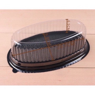 Hộp nhựa hình oval đựng bánh gato