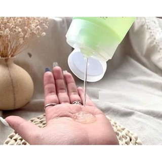 Sữa rửa mặt Simple 150ml