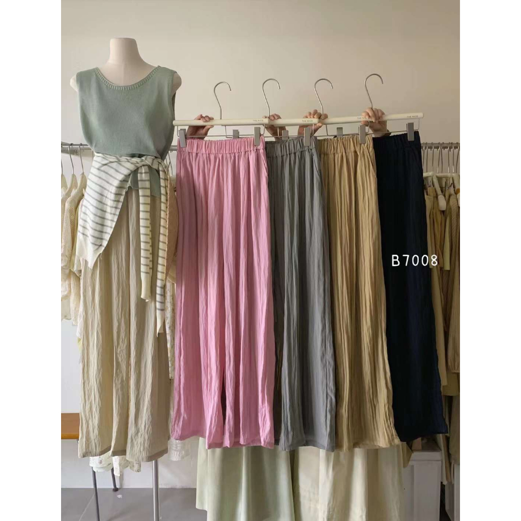 Quần culottes đũi nhăn cạp chun 7008