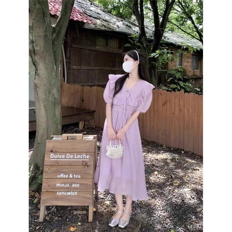 Đầm Cổ Bèo Phối Nút Ngọc Chất Tơ Nhăn Hai Lớp