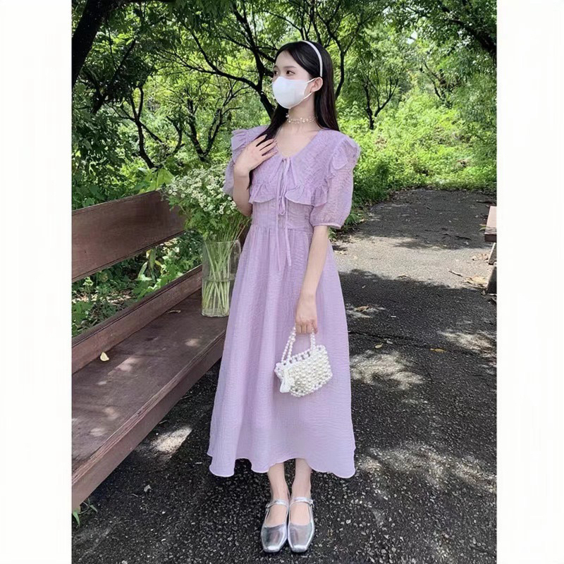 Đầm Cổ Bèo Phối Nút Ngọc Chất Tơ Nhăn Hai Lớp