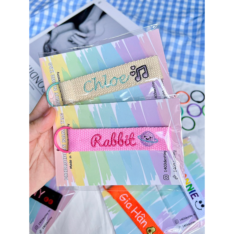 Nametag cotton, móc khoá thêu tên theo yêu cầu