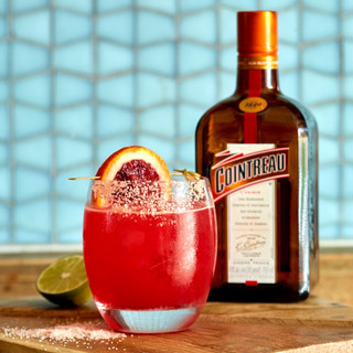 Rượu Liqueur Cointreau 40% 1x0.7L