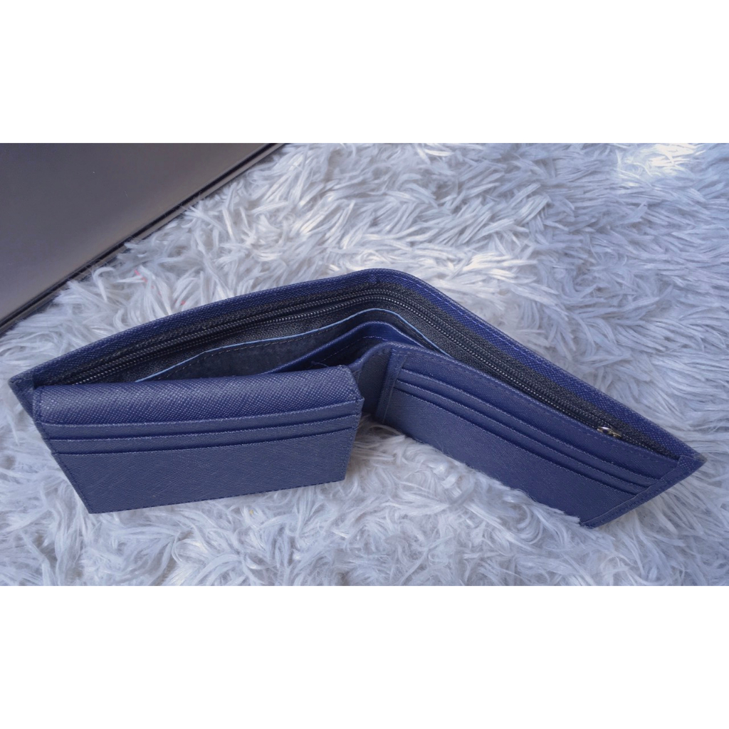 VÍ NAM DA BÒ SAFFIANO CAO CẤP MÀU XANH NAVY, VÍ NGANG , CÓ LÁ LẬT - Thương hiệu UMBO