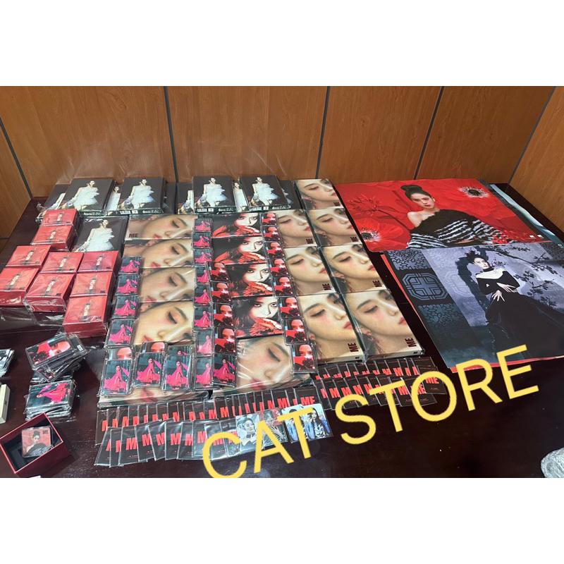 ALBUM JISOO NGUYÊN SEAL KHÔNG POB K POSTER