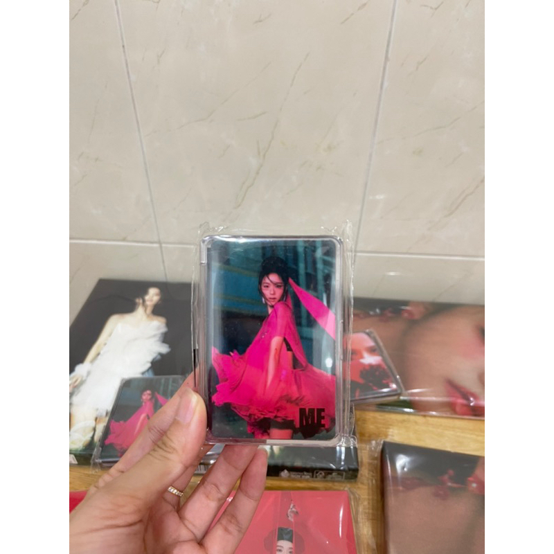 ALBUM JISOO NGUYÊN SEAL KHÔNG POB K POSTER