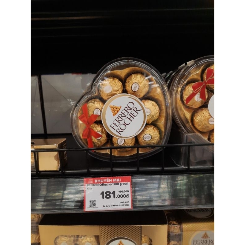 socola Ferrero hộp trái tim 100g 4/7/23