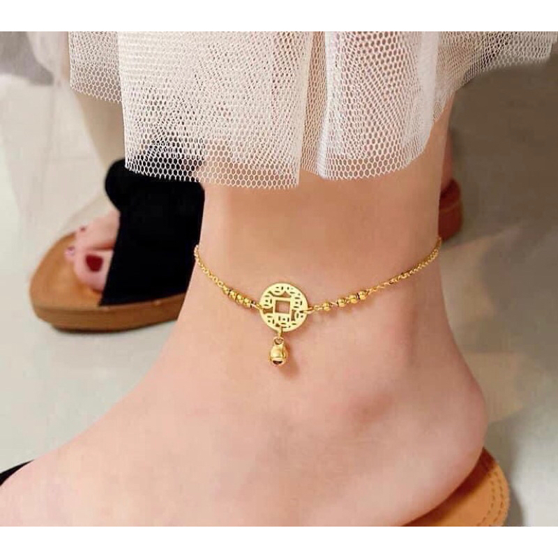 Lắc chân kim tiền kết hợp bi nhỏ, có 2 loại chất liệu để bạn lựa chọn là bạc ta hoặc bạc xi vàng