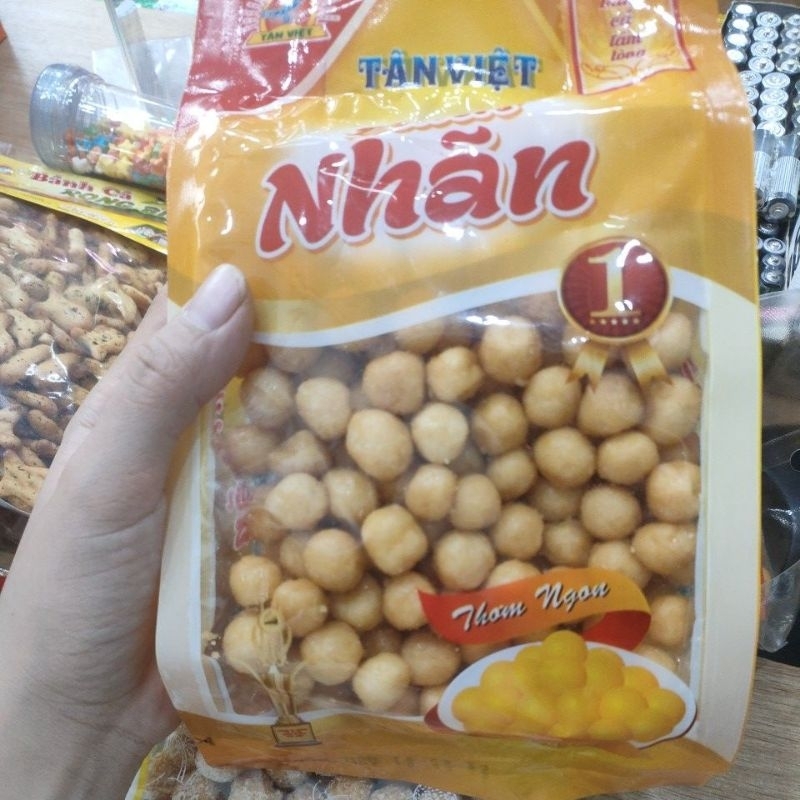 Bánh nhãn phủ dừa Tân Việt 160g