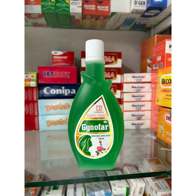 DUNG DỊCH VỆ SINH PHỤ NỮ GYNOFAR 250ml