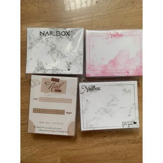 Giấy úp móng nail.