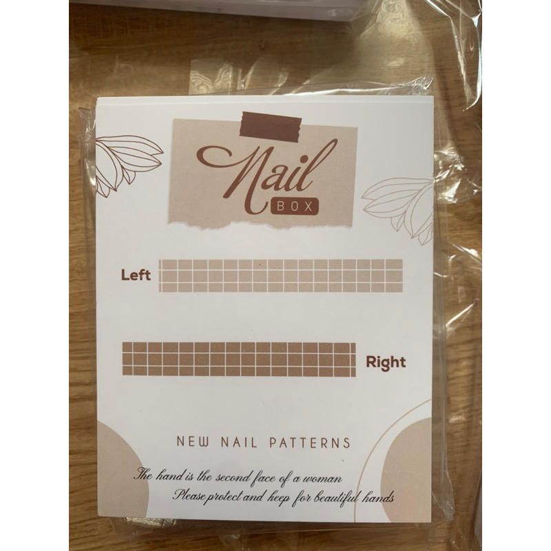 GIẤY ÚP MÓNG NAIL.