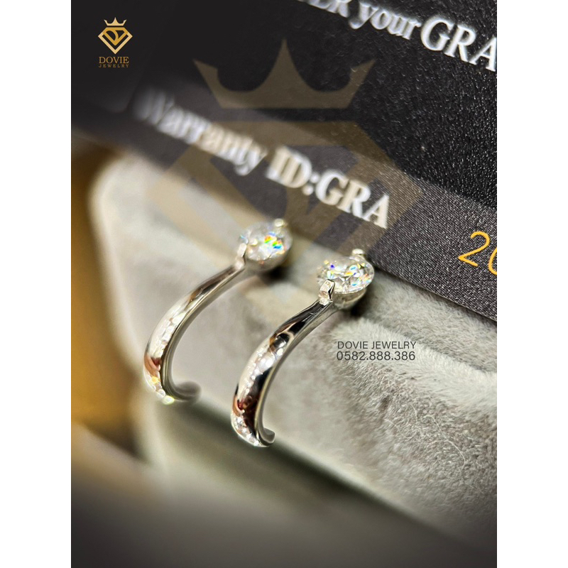 Bông Tai Bạc Ý 925 Mạ Bạch Kim Đính Kim Moissanite cao cấp