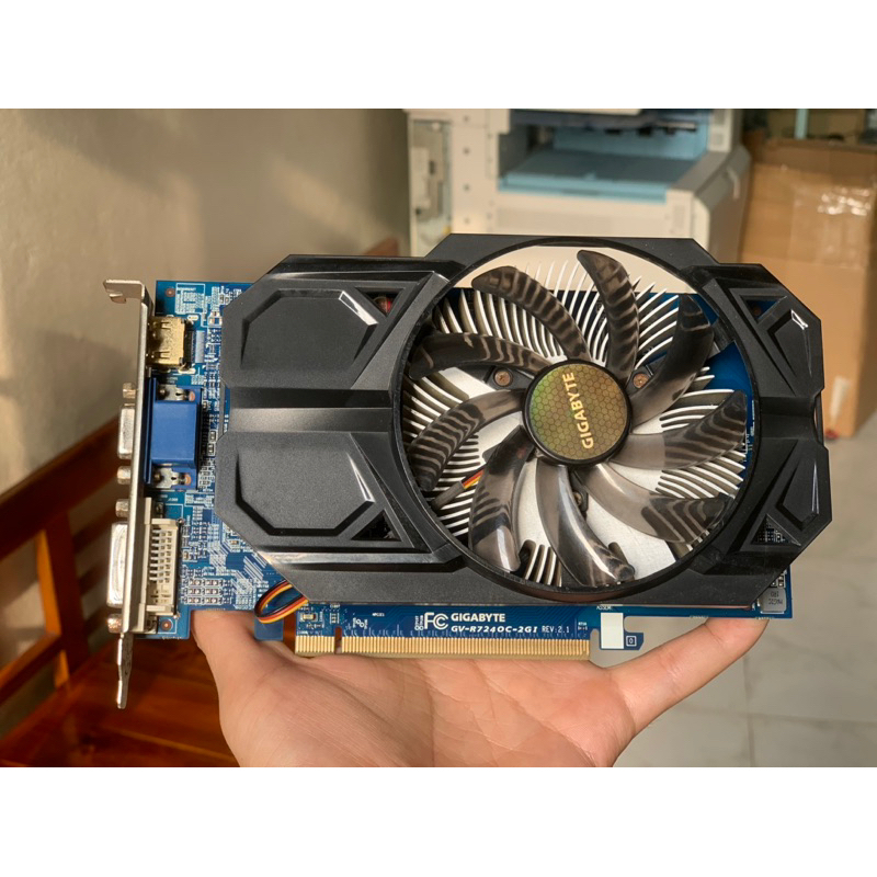 Cạc đồ hoạ GIGA GV-R7240OC - 2Gi GDDR3 AMD R7-240