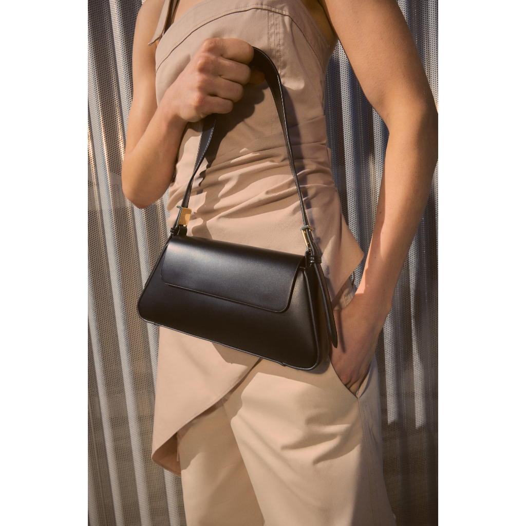 TÚI ĐEO VAI PHONG CÁCH MINIMALISM CÓ NẮP ZR