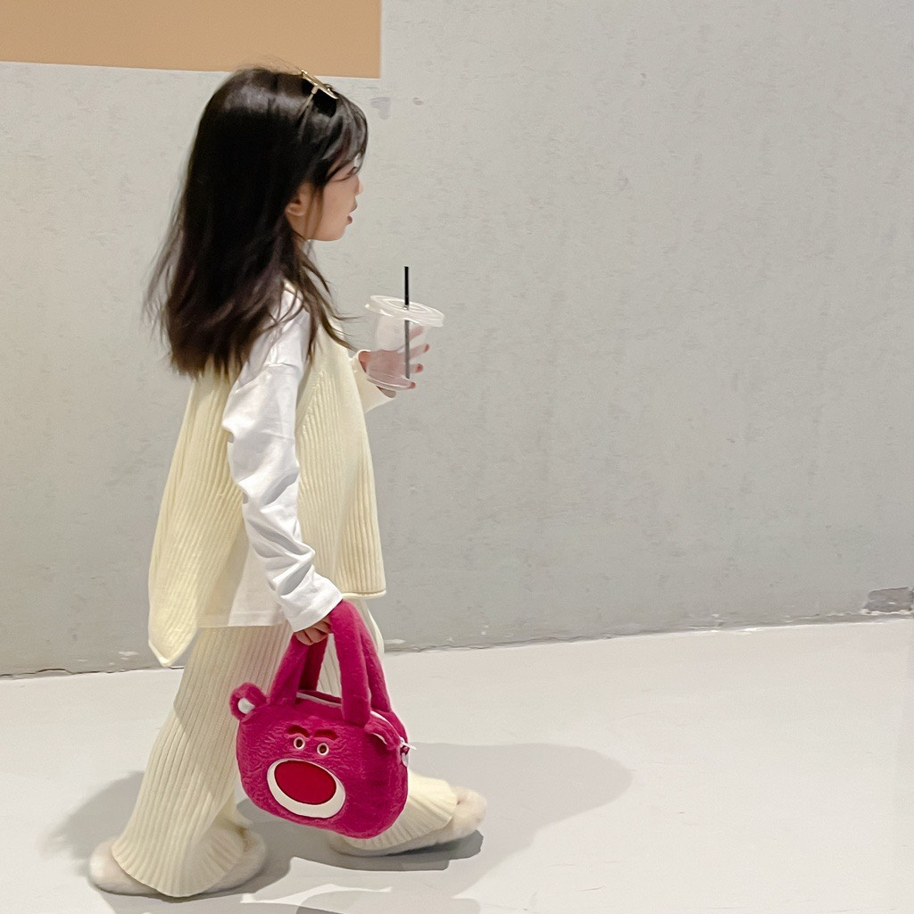 Túi đeo chéo gấu dâu losto hình vuông xinh xắn dễ thương