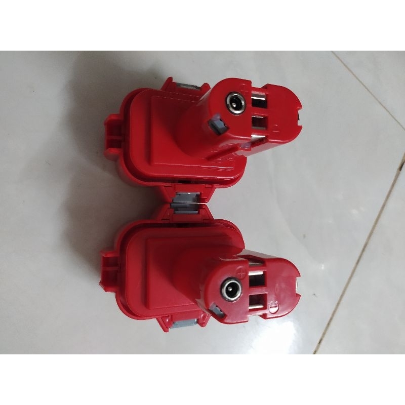 Pin Makita 9.6v dung lượng 2500mah