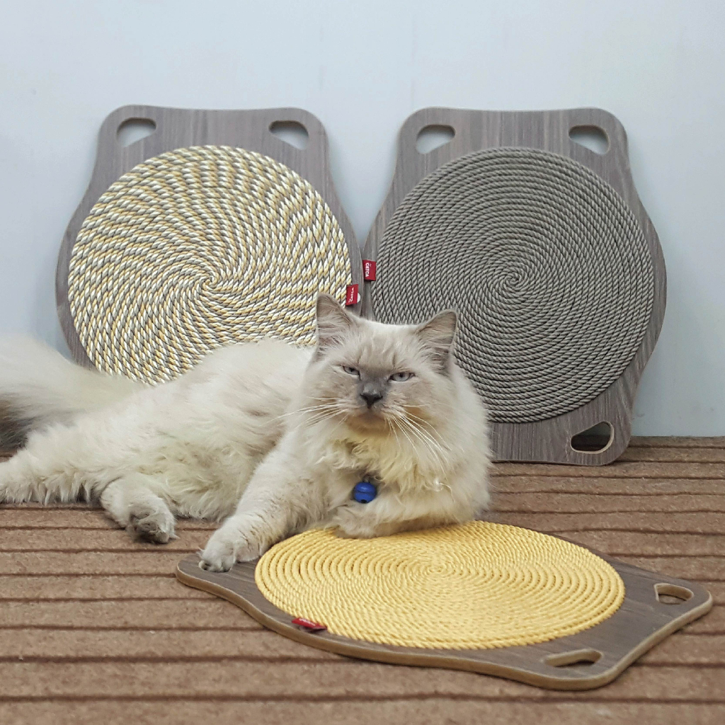 Bàn cào móng thừng bền sạch CATCA cho mèo cào - BCM Lion nghiêng