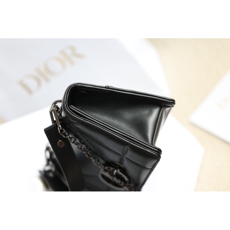 Túi xách nữ D.I montaigine sz25cm chất liệu da cực đẹp mềm mướt tag chì fullbox nam châm