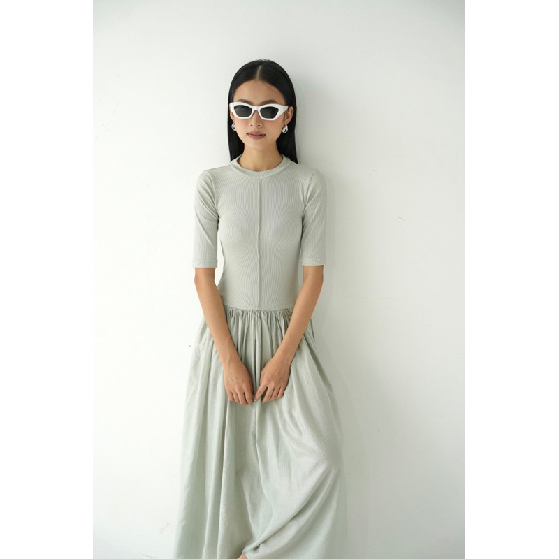 Váy ôm tùng xoè RIMA DRESS