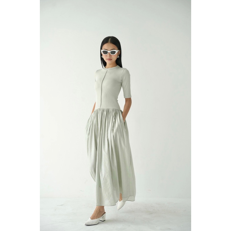 Váy ôm tùng xoè RIMA DRESS