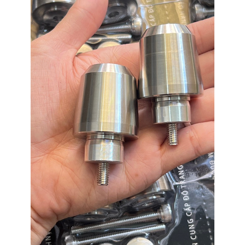 Gù SH inox 304 gắn cho tất cả các dòng xe ( trừ những dòng xe tay ga đời mới)