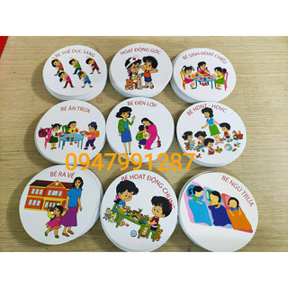 Một Ngày Của Bé ( Giấy cán bóng)