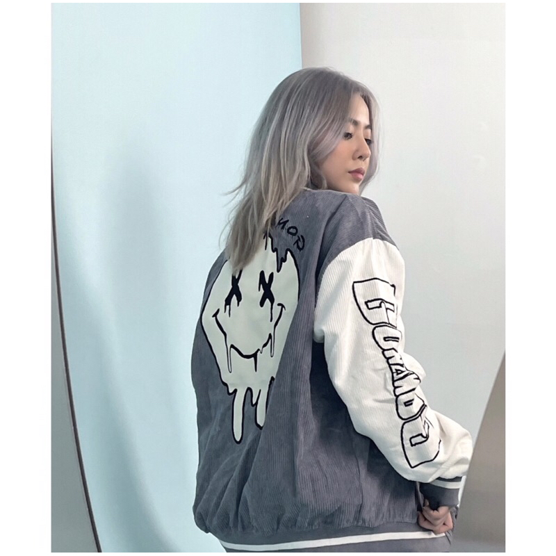 [ PASS] Áo Khoác From Rộng Nhung Tăm Jacket Varsity Graffiti Chính HÃNG CỦA GONZ