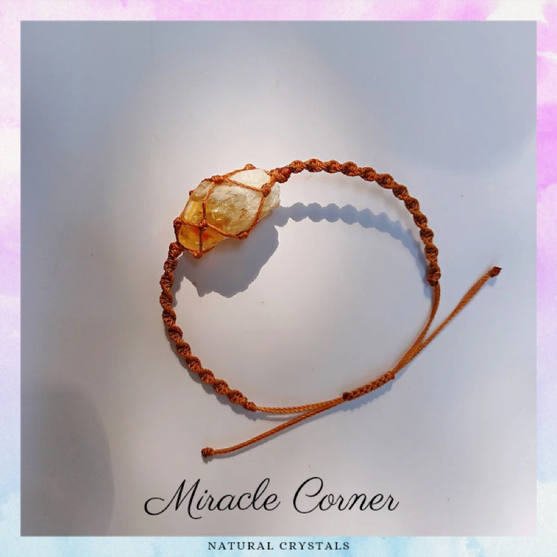 Vòng tay citrine macrame