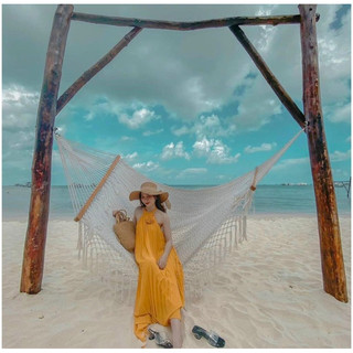 Đầm Maxi Cổ Yếm Hở Lưng
