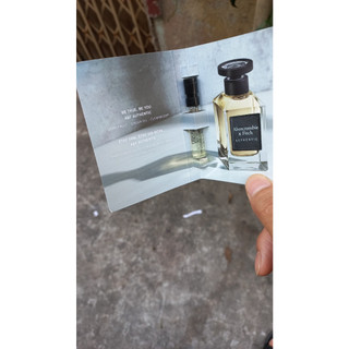 Mẫu Thử Nước hoa nam : Vials A&F Authentic Man 2ml ( Như Hình )