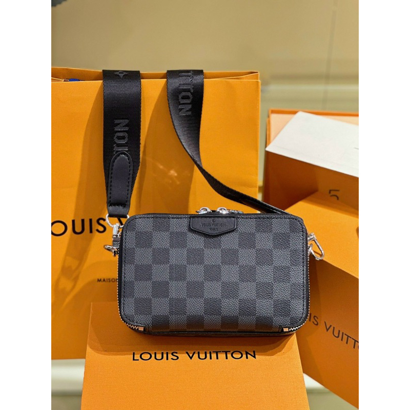 Túi đeo chéo lv alpha mini nam nữ ô đen fullbox xịn sò 17cm nhìu ngăn