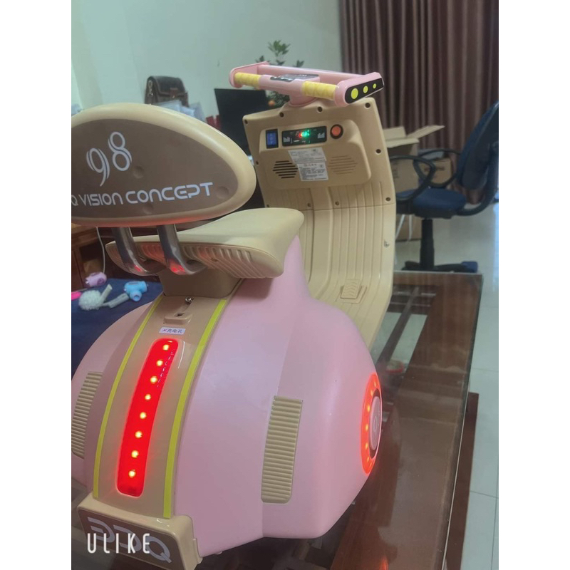 Xe vespa điện đôi cho bé, xe chòi chân cho bé, xe vespa cho bé có đèn, có nhạc Missa kids