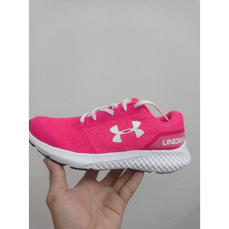 Giày  under armour nam, nữ xuất dư.