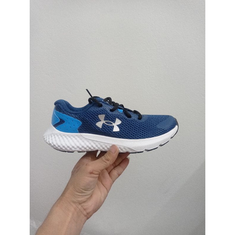 Giày  under armour nam, nữ xuất dư.