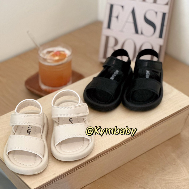 Giày sandal đế mềm quai dán cho bé G852