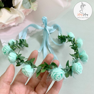 Vòng hoa đội đầu kỷ yếu
