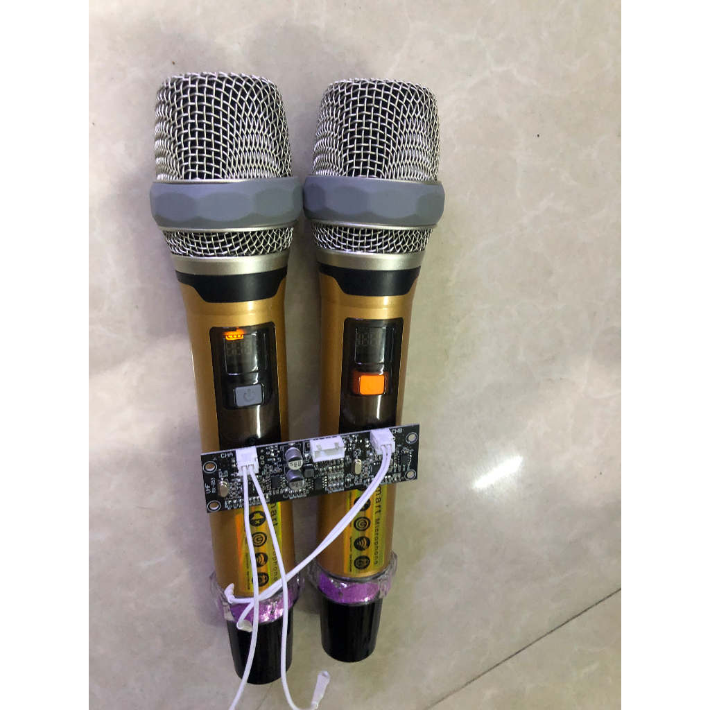 Micro loa kéo cực hay UGX-V3 sóng mạnh xa