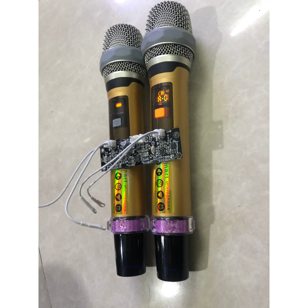 Micro loa kéo cực hay UGX-V3 sóng mạnh xa