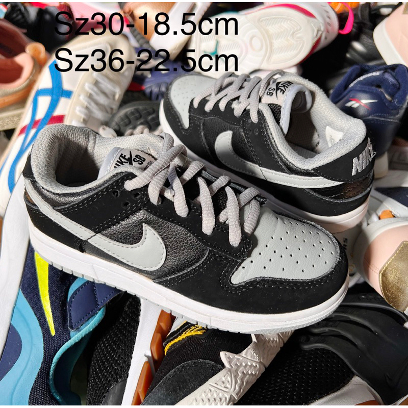 (ib size cho shop) giày si cho bé nike sb dunk. giày 2hand nam nữ