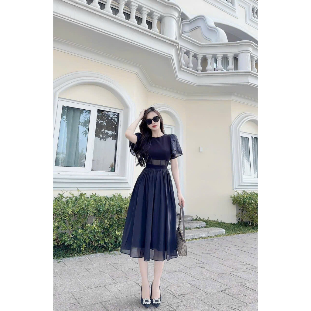 Đầm xòe tay ngắn cổ tròn hai lớp có mút