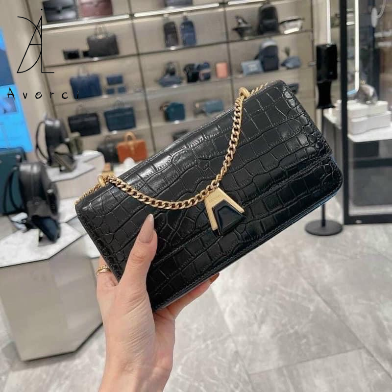 Túi Xách Nữ AVERCI, Túi Đeo Chéo Da Sần Hai Màu Đen Trắng Size 20cm Ảnh Thật Full Box, AVC323358